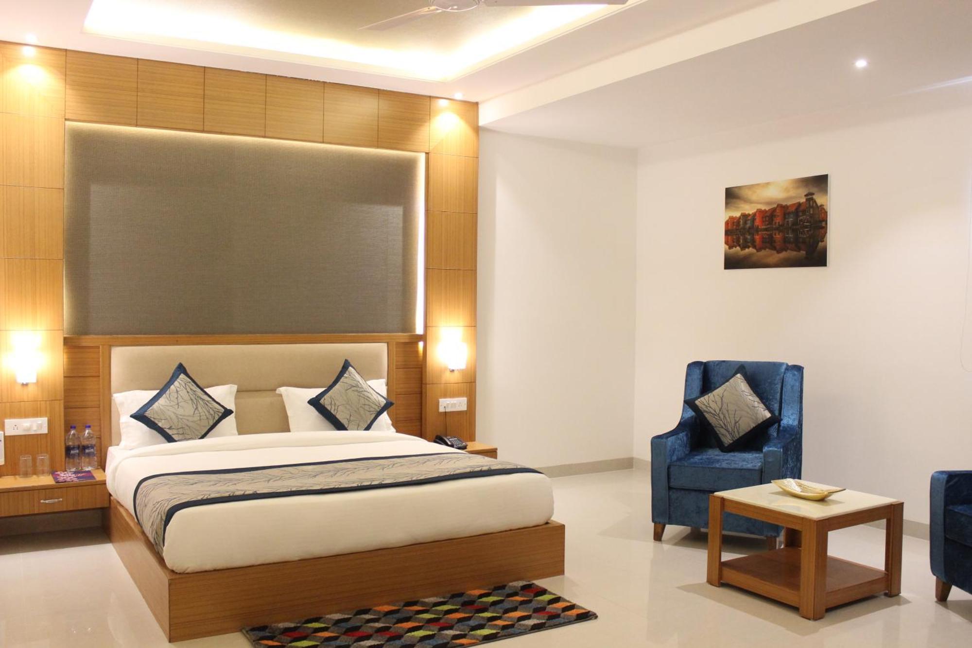 Hotel Transit International- Aerocity Delhi Airport Нью-Делі Екстер'єр фото
