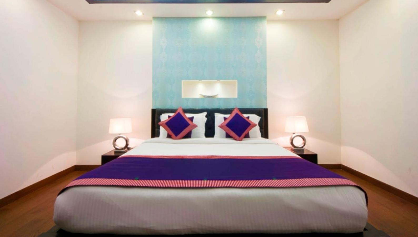 Hotel Transit International- Aerocity Delhi Airport Нью-Делі Екстер'єр фото