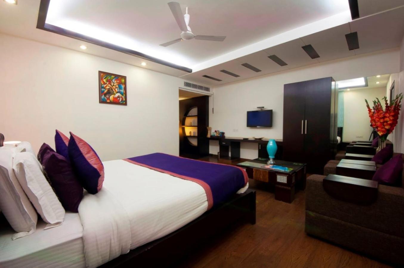 Hotel Transit International- Aerocity Delhi Airport Нью-Делі Екстер'єр фото